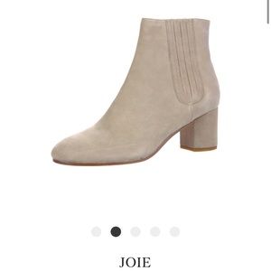 NEW JOIE suede ankle boot bootie perfect condition round toe 38.5